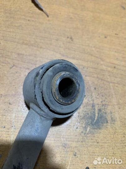 Тяга поперечная задняя правая Toyota Corona premio