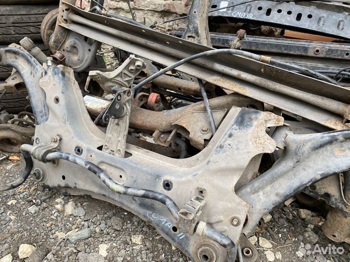 Подрамник nissan note e11 оригинал бу