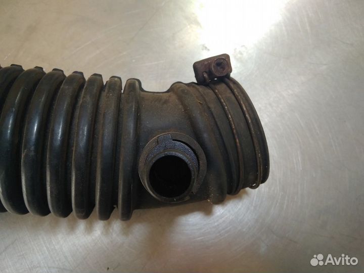 Патрубок воздушного фильтра Faw Vita