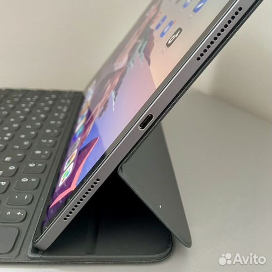 iPad Pro 11 + клавиатура smart keyboard folio