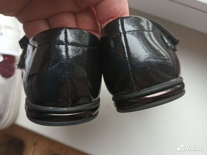 Туфли на девочку 27