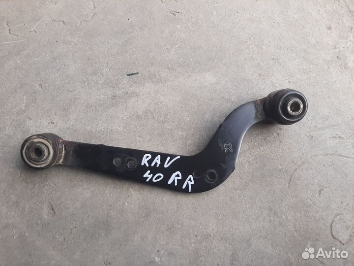 Рычаг, тяга задний правый Rav4 40 2012-19