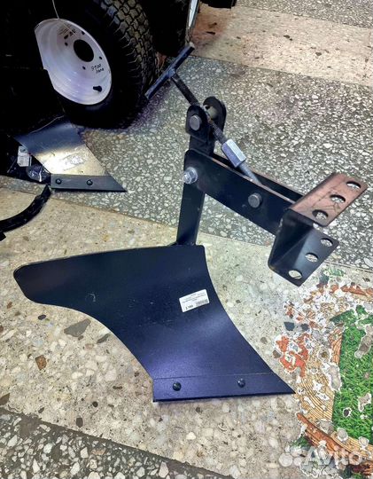 Плуг окучник грунтозацепы для мотоблока