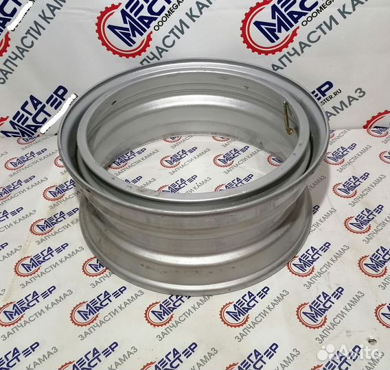 Диск колеса Камаз 22.5х8.25 бескамерн. под клин