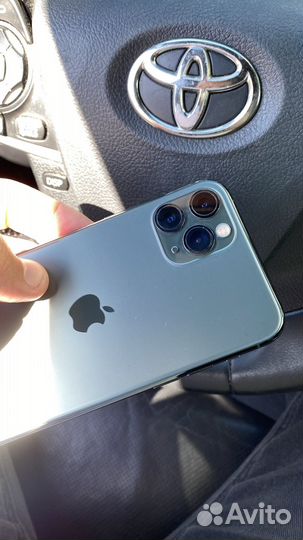 Телефон iPhone 11 Pro 64