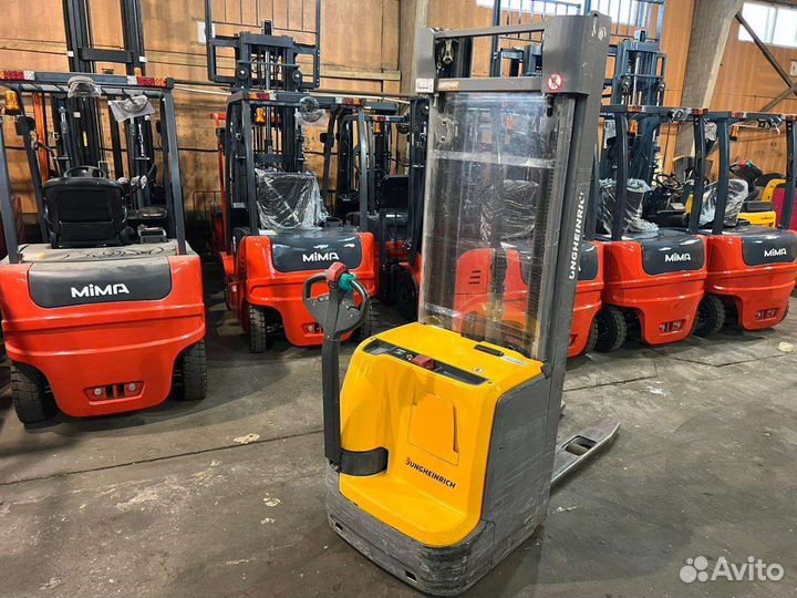 Электрический Штабелер Jungheinrich