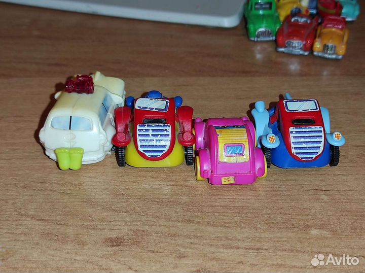 Машинки из киндер сюрприза конец 1990х