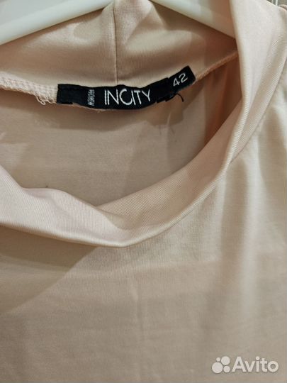 Топ без рукавов с горлом incity