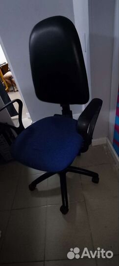 Компьютерное кресло