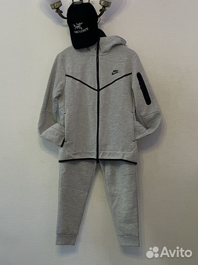 Костюм nike tech fleece