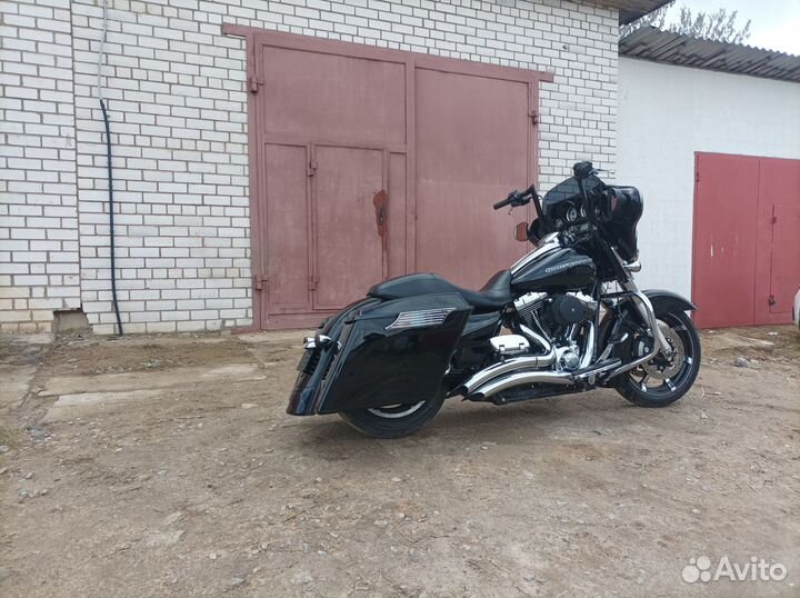 2011 Harley Davidson Street glide 103, абс