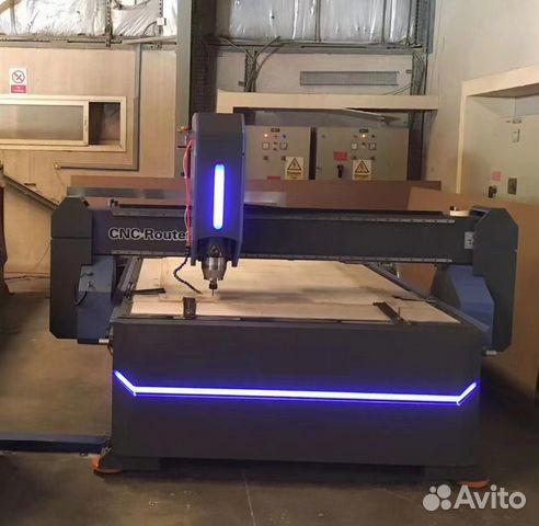 Гравировально-фрезерный станок С чпу SM2030