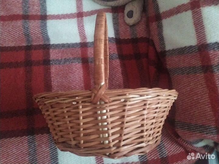 Корзина плетеная