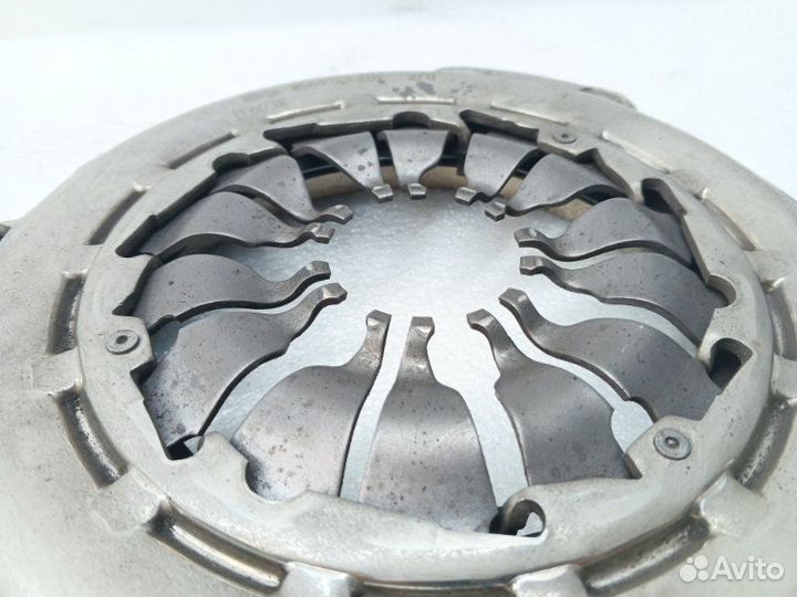 Комплект сцепления Nissan Qashqai J11 1.2 HRA2DDT