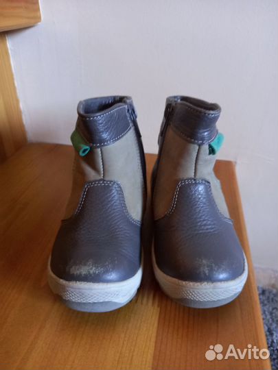Ботинки детские 24