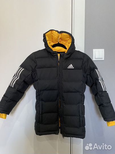 Зимняя куртка пуховик adidas