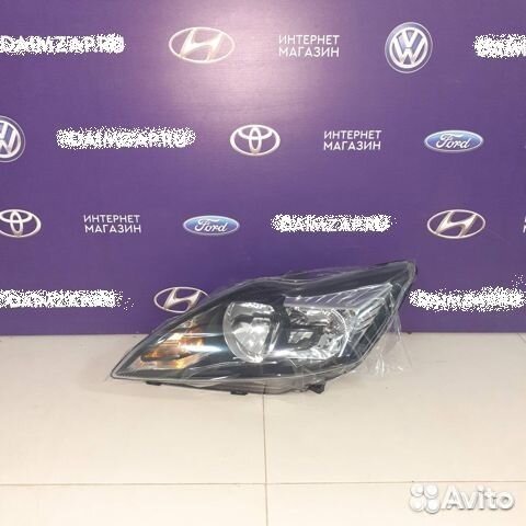 Фара Ford Focus 2 черная левая