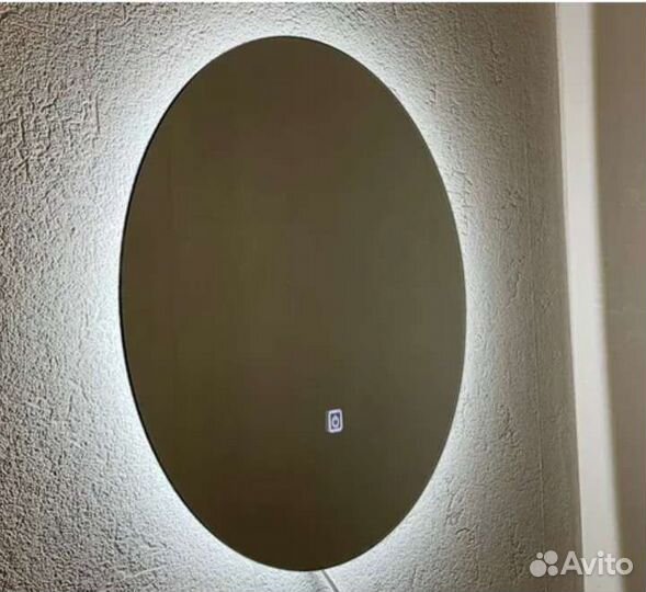 Зеркало с подсветкой для ванной комнаты