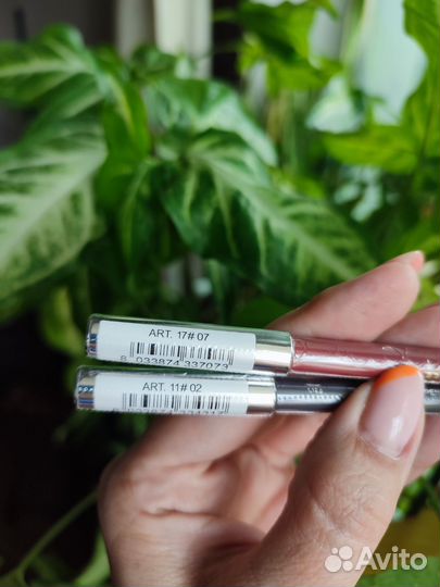 Продам новые косм. карандаши L'arte del bello