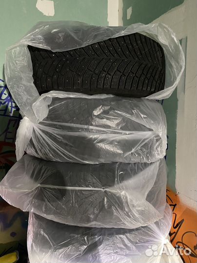 Michelin X-Ice North 4 SUV 255/55 R19 111