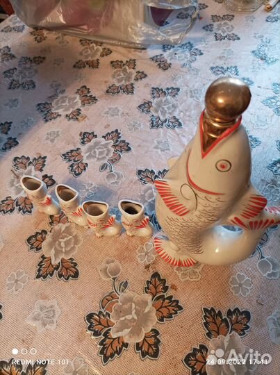 Графин с рюмками СССР