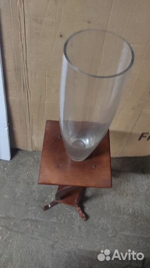 Подставка под вазу