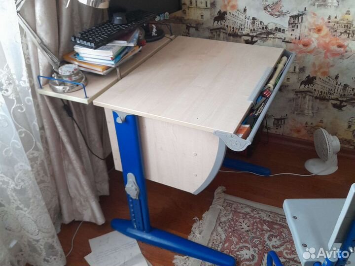 Парта и стул школьника растущие