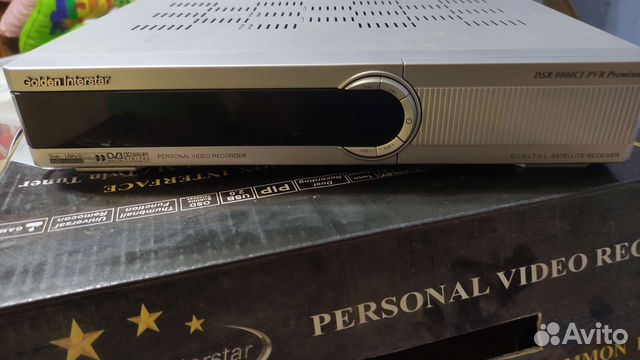 Спутниковый ресивер dsr 9000