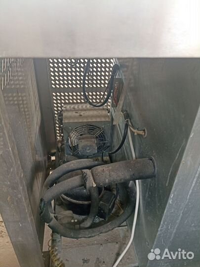 Холодильный стол б/у