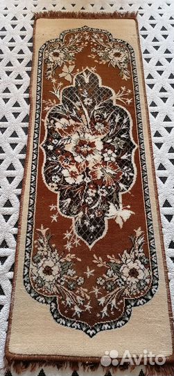 Ковер шерстяной