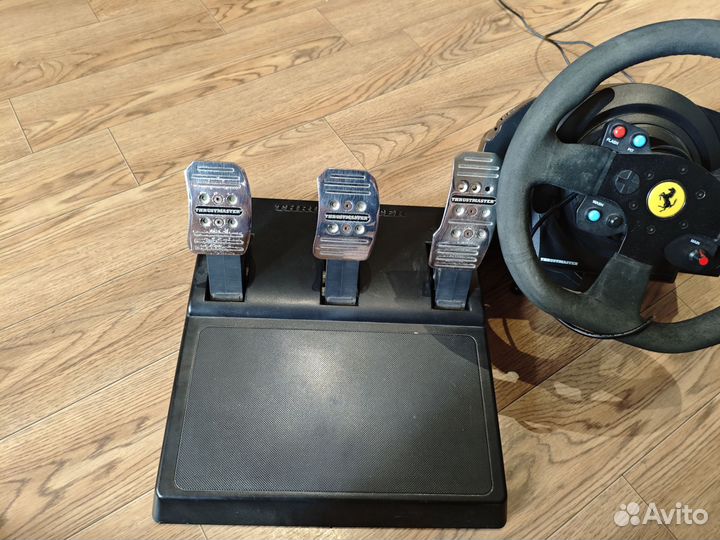 Руль thrustmaster t300 Ferrari edition Alcantara