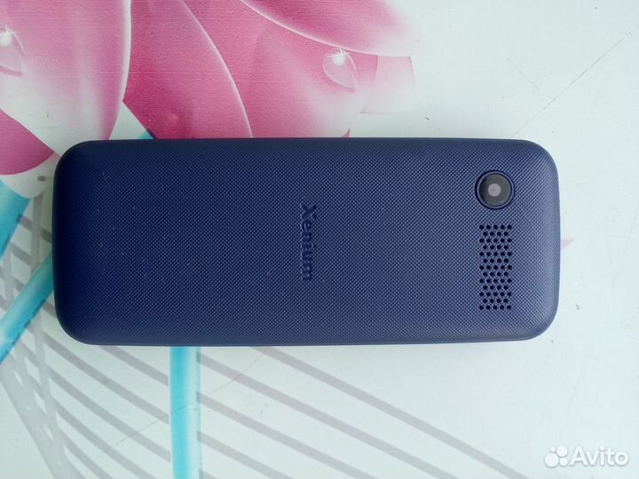 Сотовый телефон philips