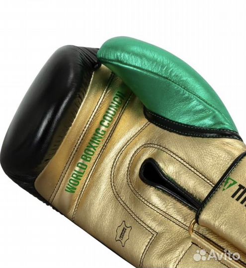 Боксерские перчатки Title WBC Green Belt