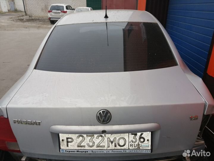 Стекло заднее Фольксваген Пассат Б5