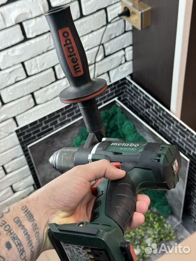 Шуруповерт ледобур Metabo BS 18 LTX BL I