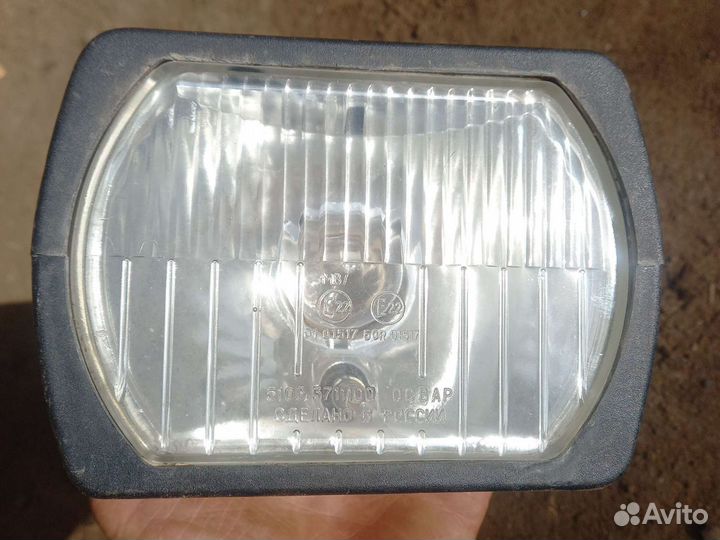 Фара зид пилот