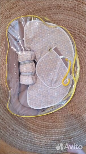 Подушка для кормления