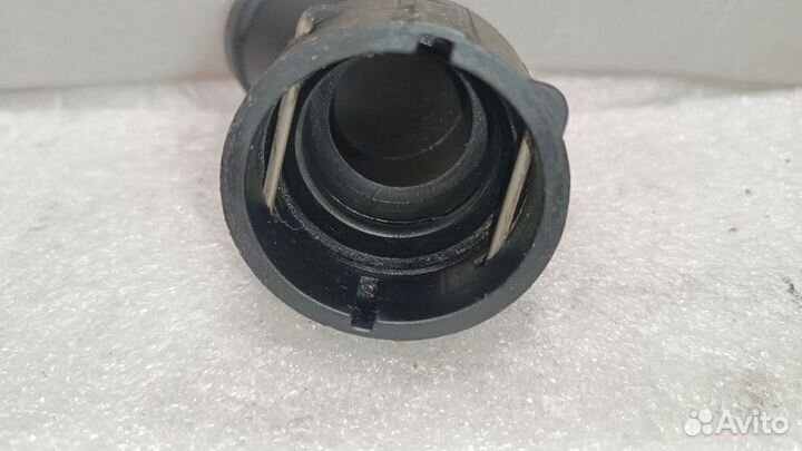 Фланец системы охлаждения Volkswagen Passat B6 BVY