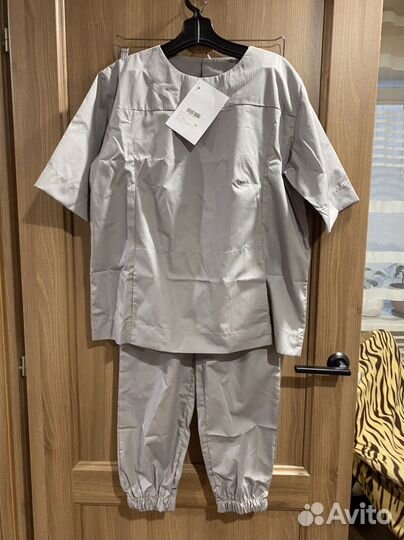 Костюмы медицинские 46 размер