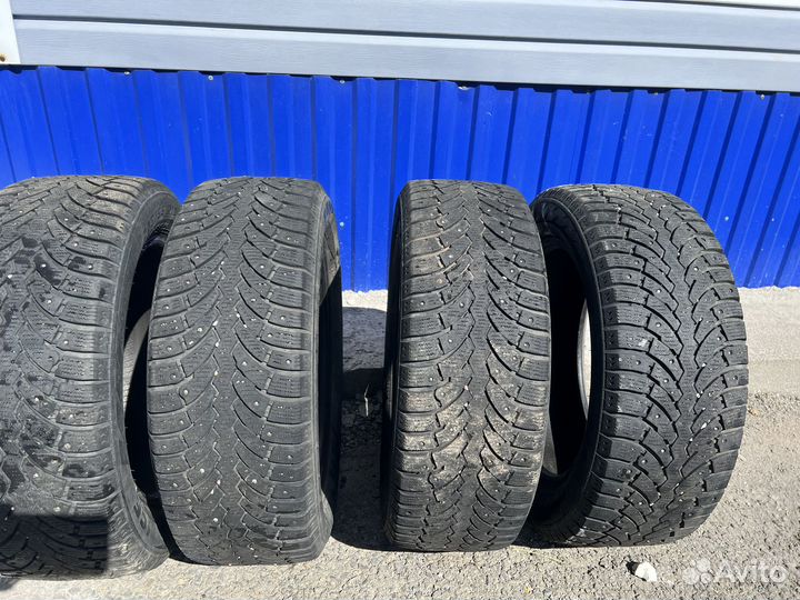 Pirelli Formula Ice 205/55 R16 91T