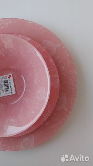 Набор тарелок