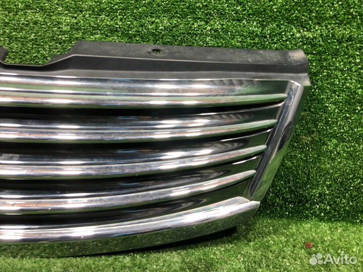 Решетка радиатора Nissan Fuga Y50 PY50 PNY50