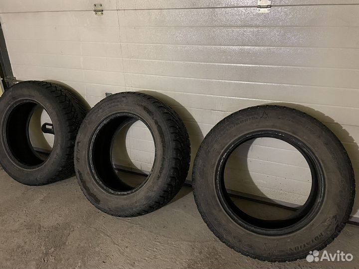 Goodyear UltraGrip 500 265/60 R18