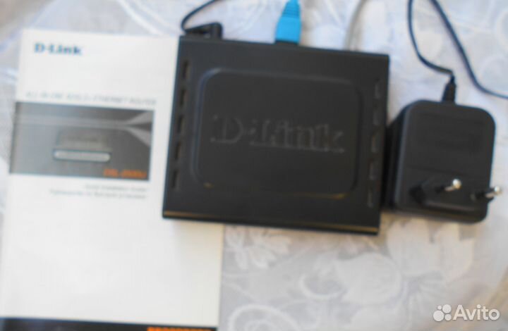 Модем D-Link DSL 2500-U с проводами
