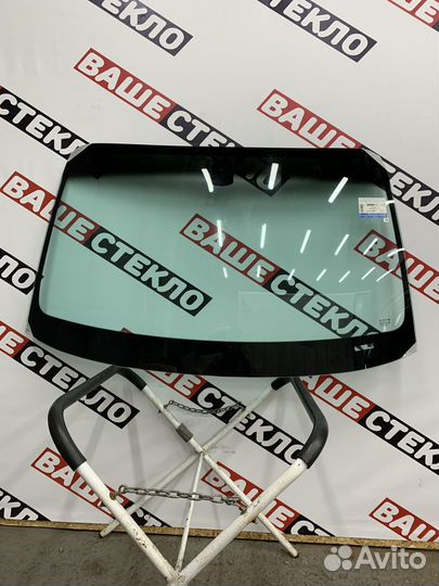 Лобовое стекло BMW E87/81 Замена 1ч