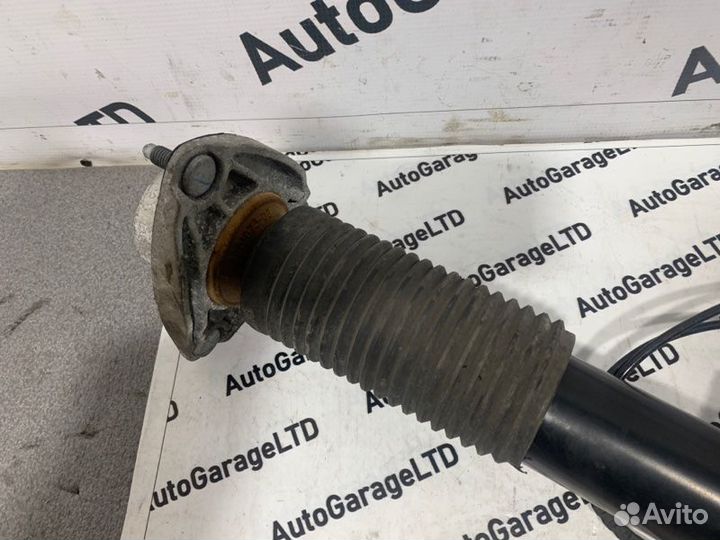 Амортизатор задний правый Bmw X6 F16 N57D30A 2018