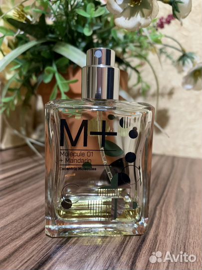 Escentric molecules 01 mandarin