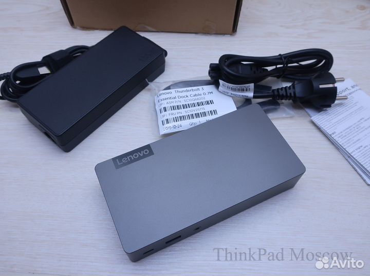 Докстанция Lenovo Thunderbolt 3 Essential Dock