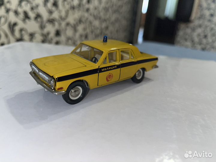 Волга газ-24 Милиция (А26) модель 1:43