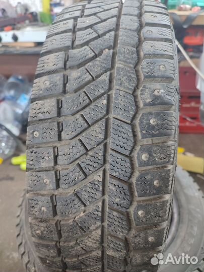 Viatti Brina Nordico V-522 185/60 R14 82T